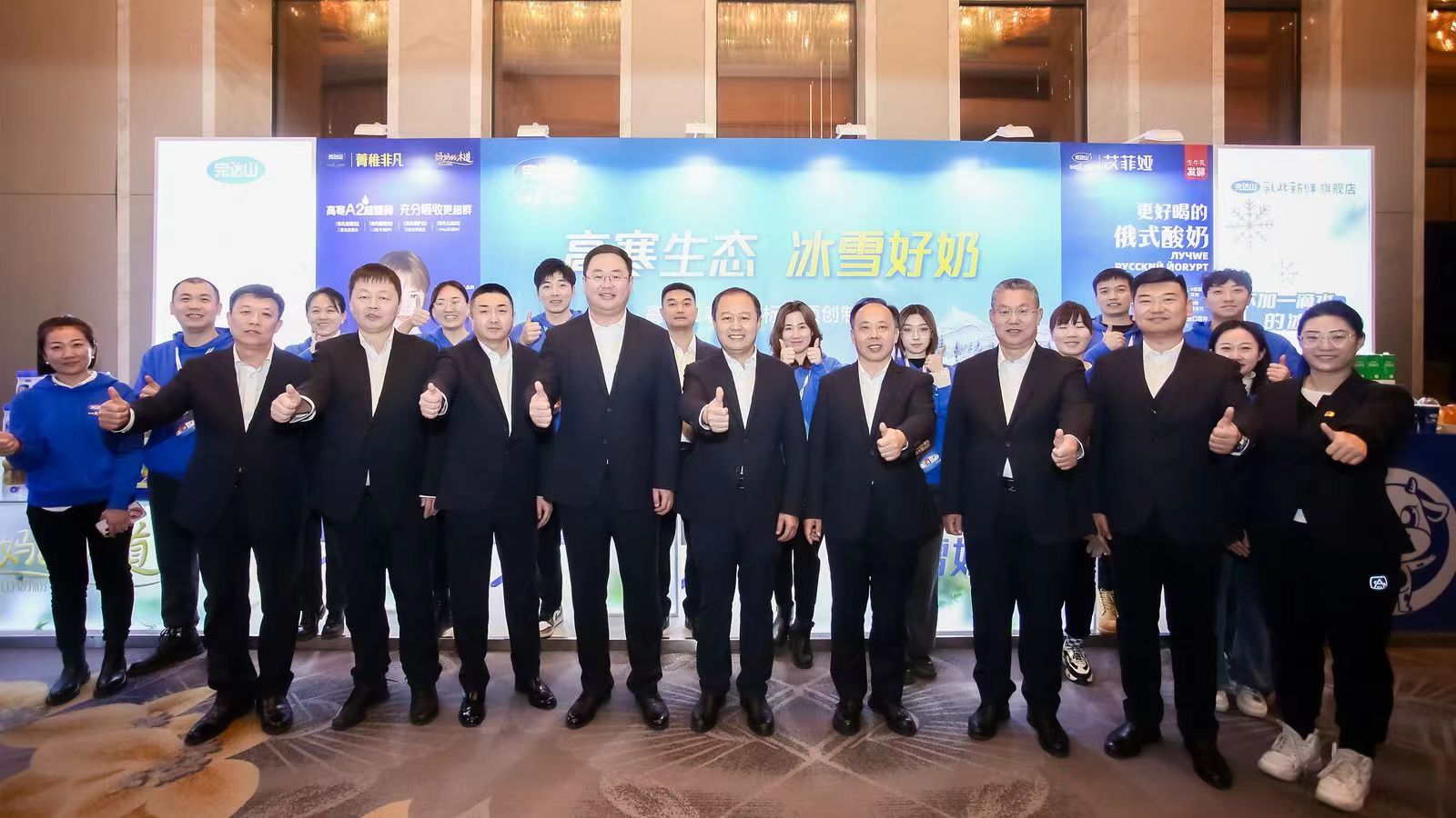 1700979979404073601.jpg 1700979979404073601.jpg